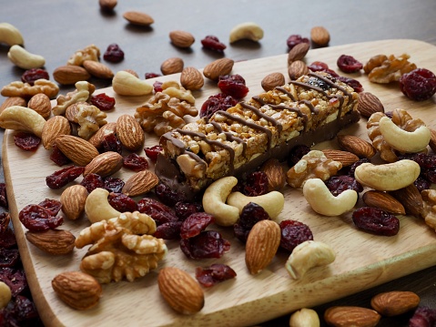 How To Make Protein Chocolate Bars That Actually Taste Good