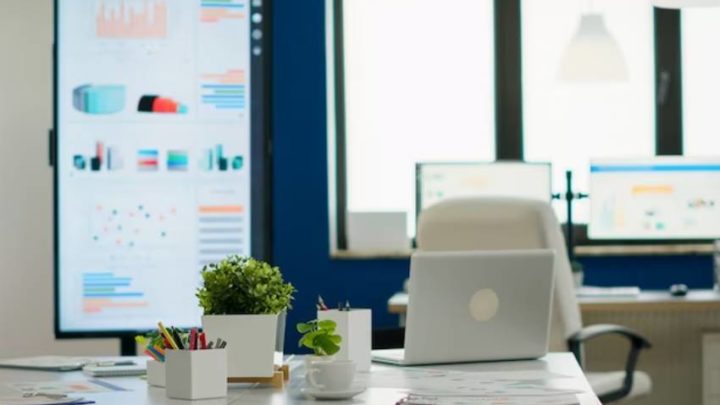 How Coworking Spaces Are Transforming The Way We Work?